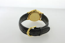 Load image into Gallery viewer, Girard Perregaux Vintage Solid 18K Gold Quartz 34mm - Arnik Jewellers