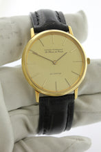 Load image into Gallery viewer, Girard Perregaux Vintage Solid 18K Gold Quartz 34mm - Arnik Jewellers