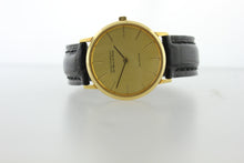Load image into Gallery viewer, Girard Perregaux Vintage Solid 18K Gold Quartz 34mm - Arnik Jewellers
