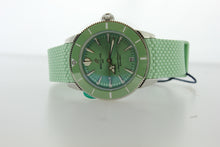 Load image into Gallery viewer, Breitling Superocean Heritage 36mm Automatic Green A10390 - Arnik Jewellers
